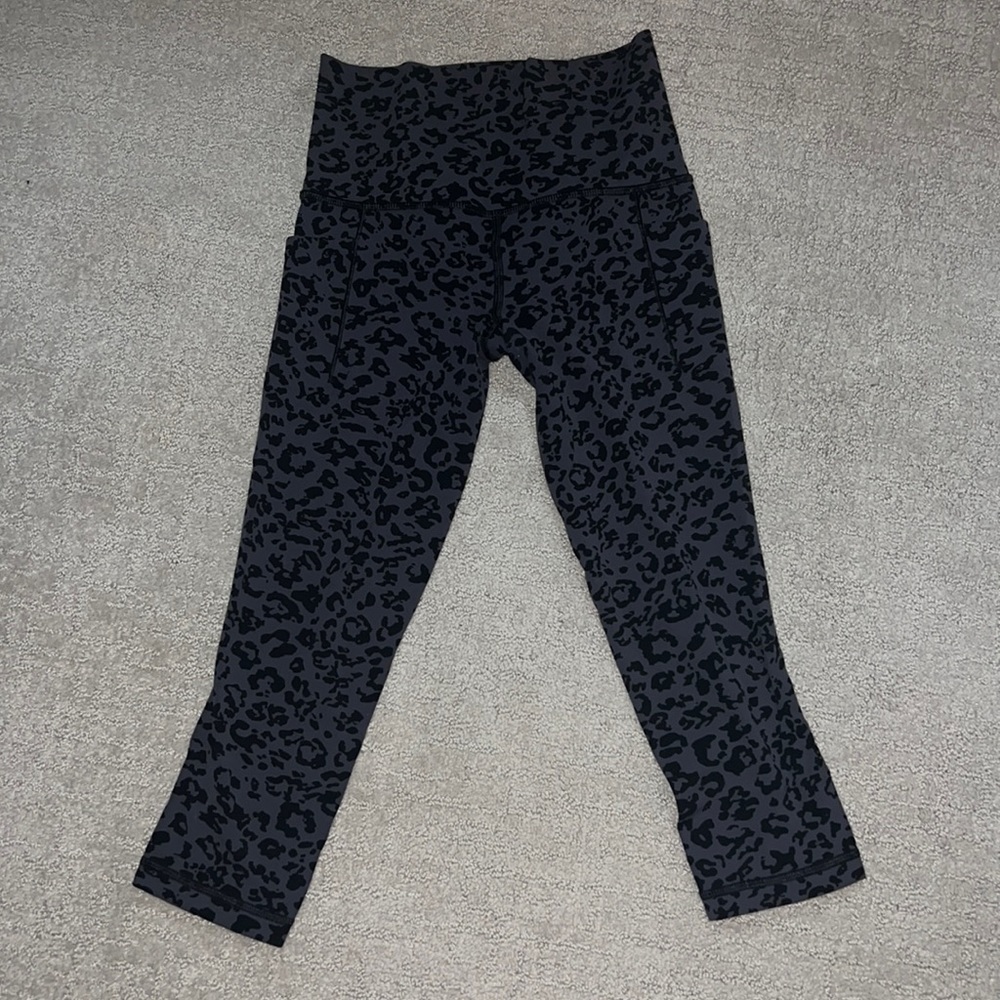 Athleta - Salutation II Capri